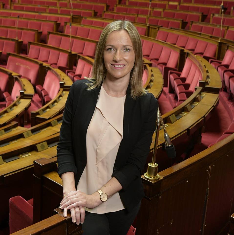 Bérangère Couillard, députée LREM de la 7ème circonscription de la Gironde visite notre laboratoire